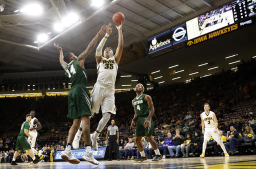 Iowa overpowers Stetson in 95-68 win